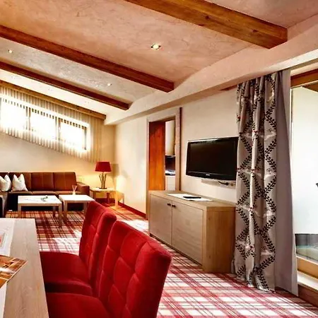 Berghof Crystal & Sports 턱스