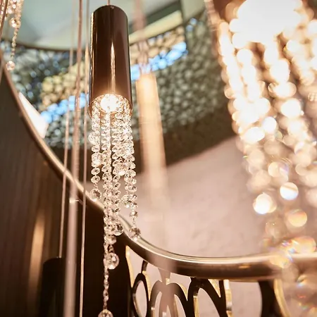 Berghof Crystal & Sports 4* 턱스