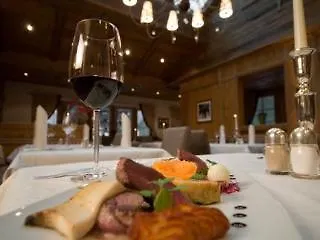 Berghof Crystal & Sports Hotel 4*