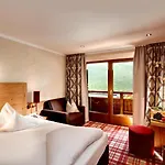 Berghof Crystal & Sports