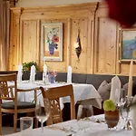 Szálloda Berghof Crystal & Sports Tux